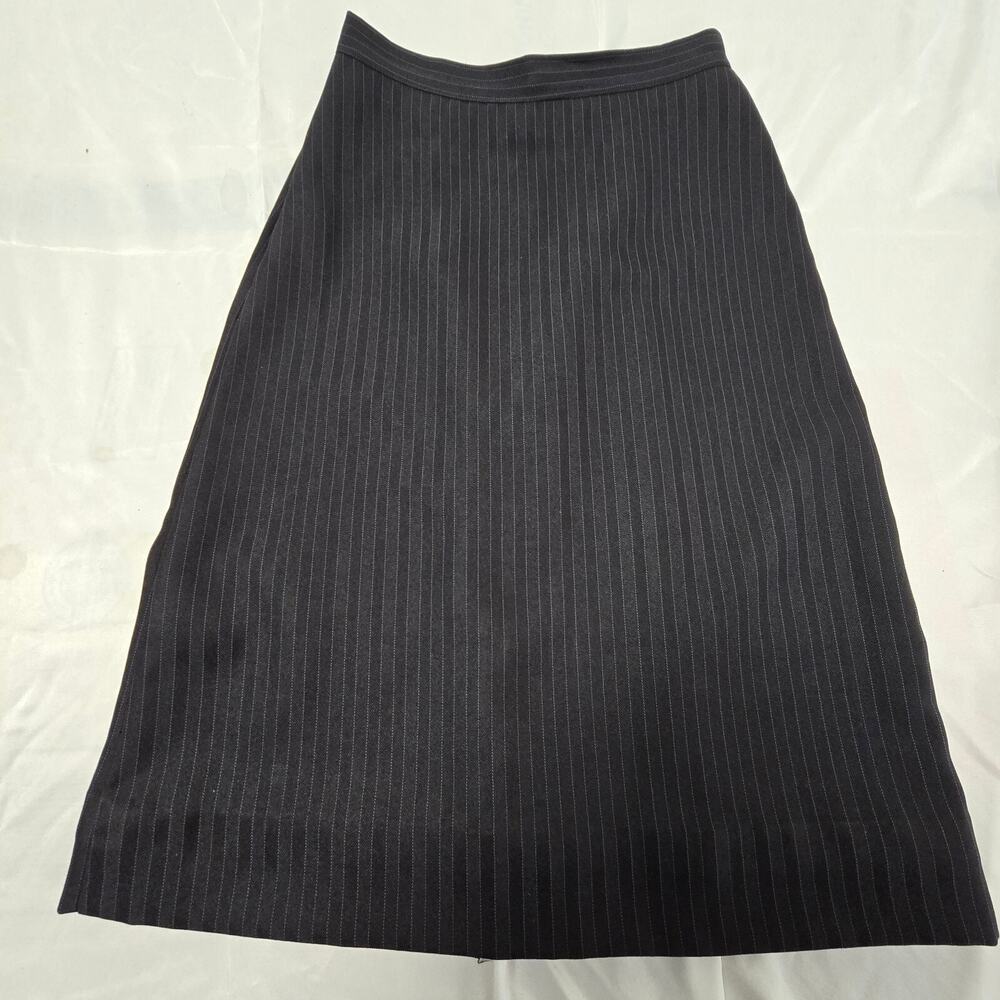 Unbranded Women's Dress Skirt Size 8 Black with Blue Pin Stripes